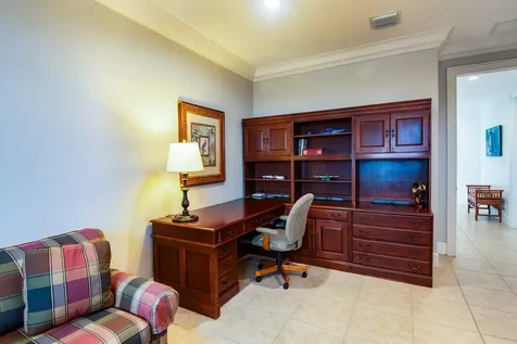 Evansted Grand Bahama Freeport BS