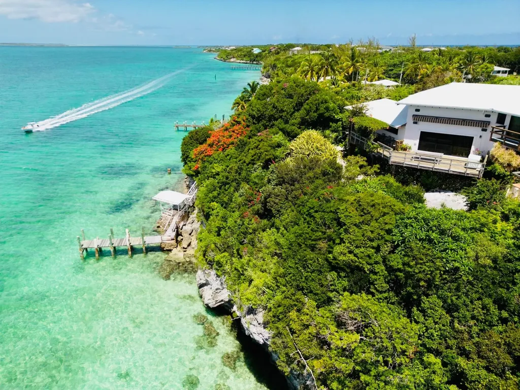 Russell Island 10, 11 Eleuthera BS