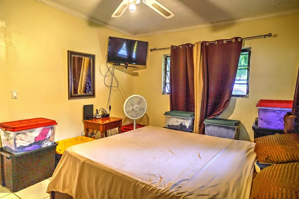 Bay Geranium Avenue 24 New Providence Paradise Island BS