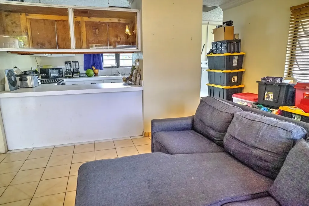 Bay Geranium Avenue 24 New Providence Paradise Island BS