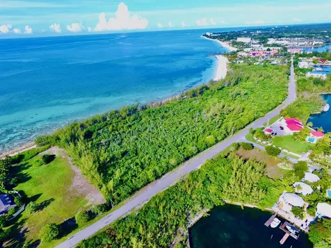 Bell Channel Bay Grand Bahama Freeport BS