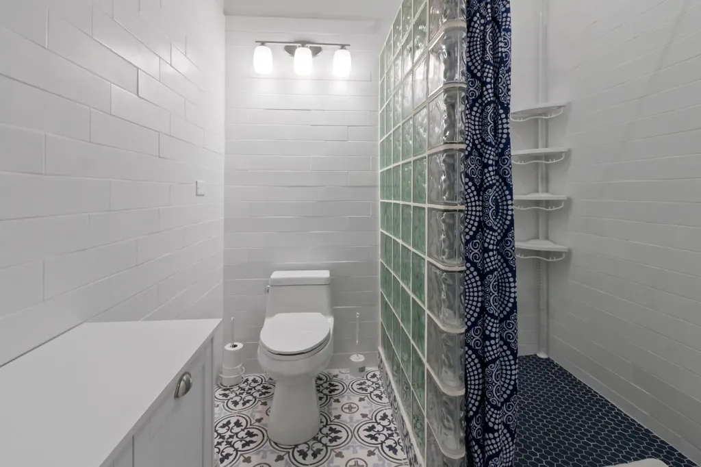 Tower Heights 14 New Providence Paradise Island BS