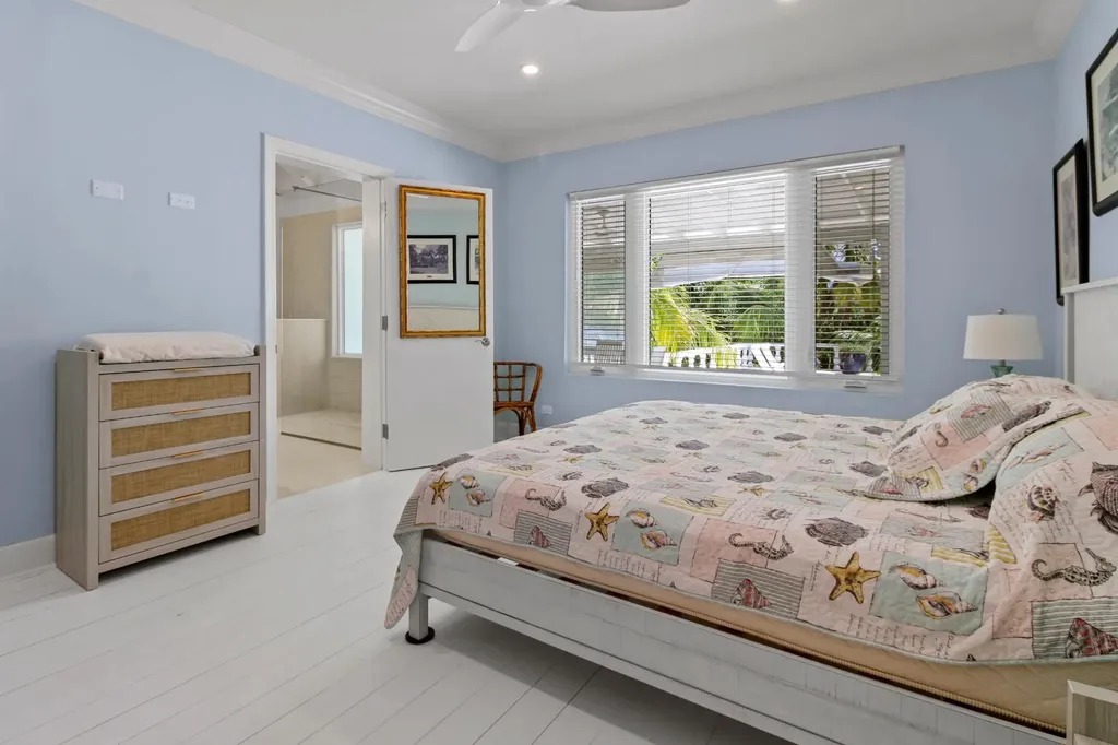 Tower Heights 14 New Providence Paradise Island BS