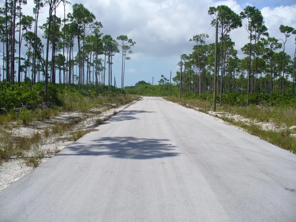 East Sunrise Highway Lot 5 Grand Bahama Freeport BS