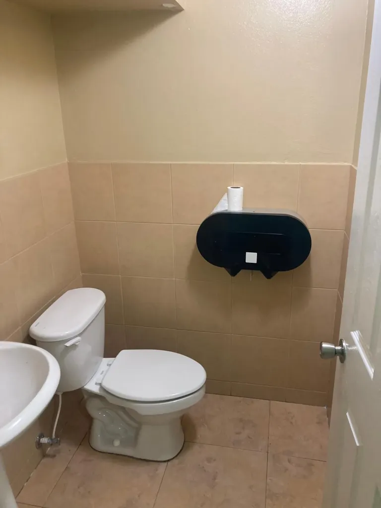 Collin’s Avenue 14 New Providence Paradise Island BS