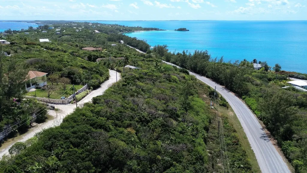 Queen's Highway Eleuthera BS