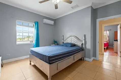 Emerald Coast 45 New Providence Paradise Island BS