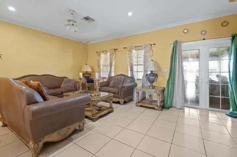 Emerald Coast 45 New Providence Paradise Island BS
