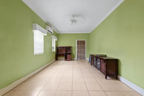 Emerald Coast 45 New Providence Paradise Island BS