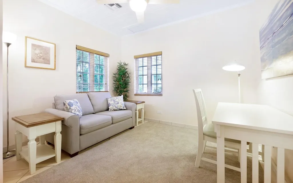 Sandyport Drive Home New Providence Paradise Island BS