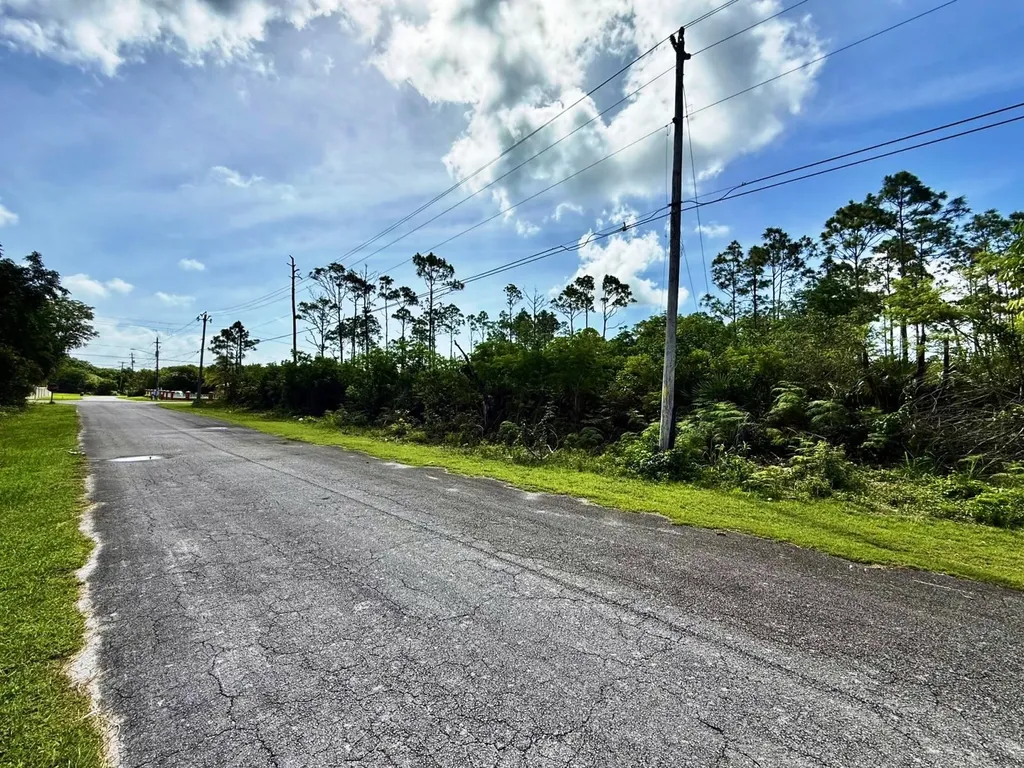 Bahamia North, Lot 2 Grand Bahama Freeport BS