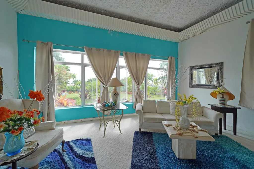 Eastern Road New Providence Paradise Island BS