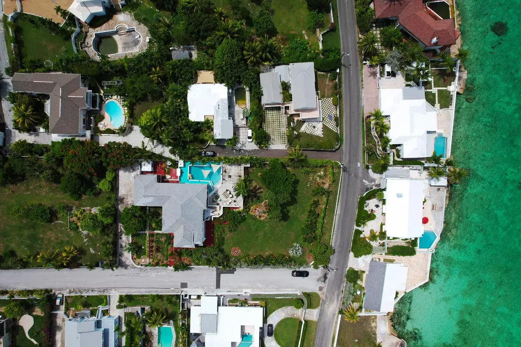 Eastern Road New Providence Paradise Island BS