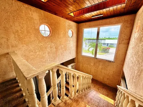 Avalon, Indiana Lane Grand Bahama Freeport BS