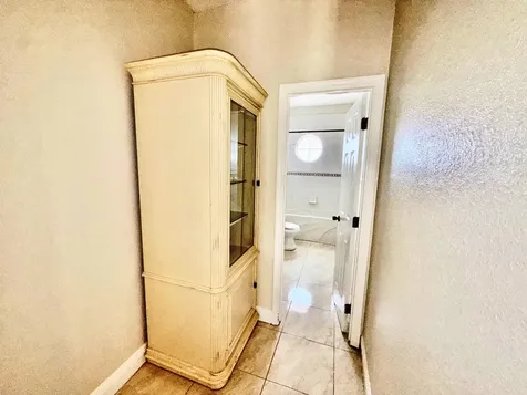 Indiana Lane Grand Bahama Freeport BS