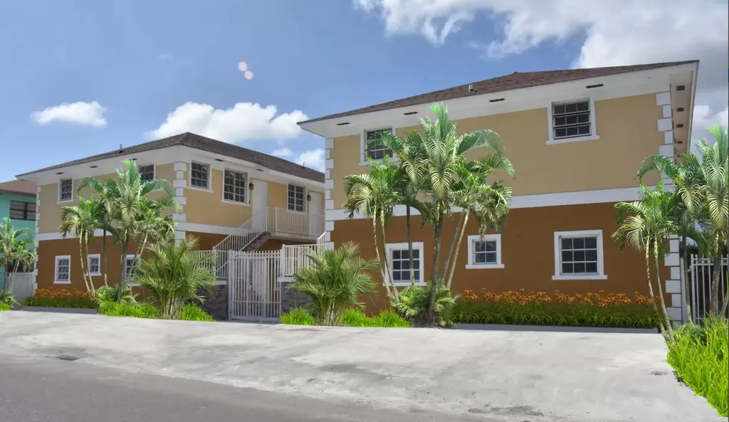 Carefree Court New Providence Paradise Island BS
