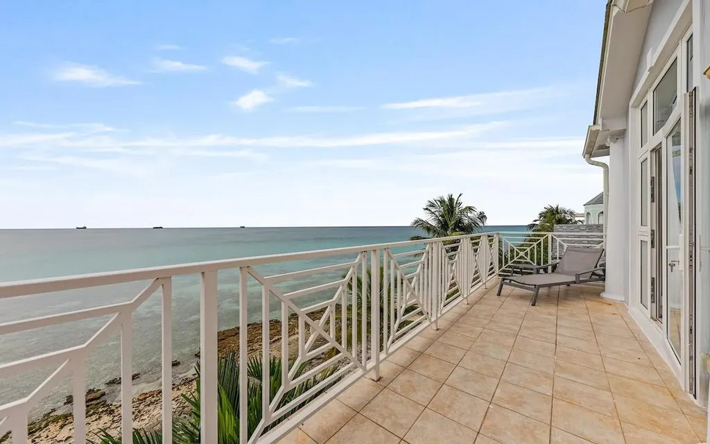 Royall Beach Estates New Providence Paradise Island BS