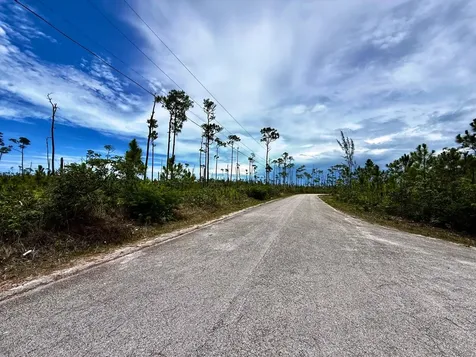 Shannon Lot Grand Bahama Freeport BS