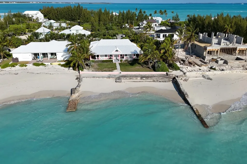Sunrise Windward Beach Beach Home Abaco BS