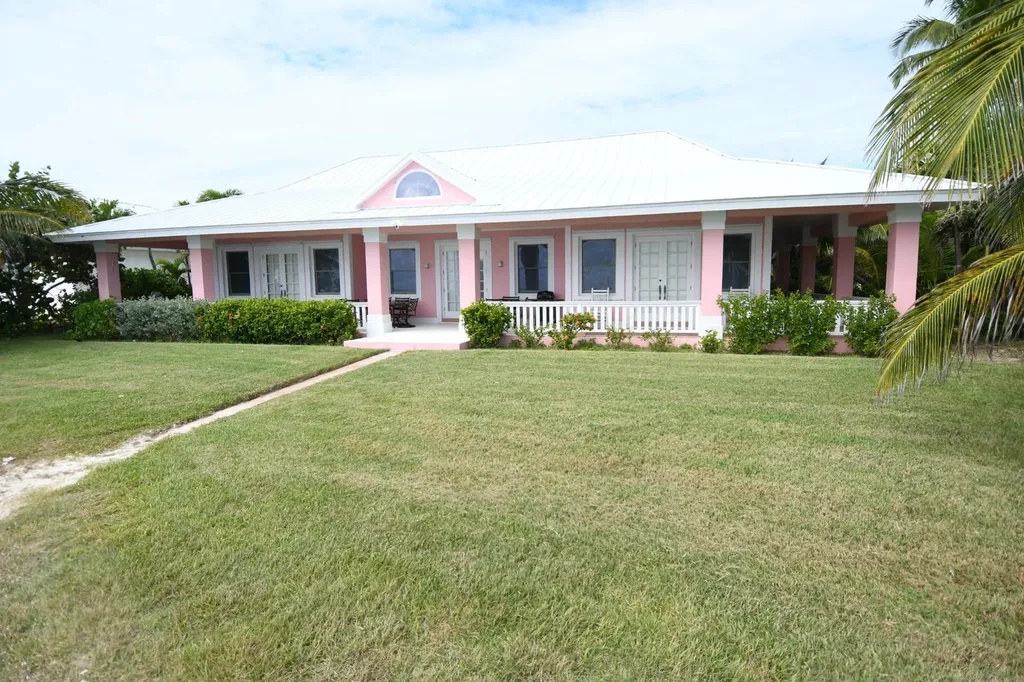 Sunrise Windward Beach Beach Home Abaco BS