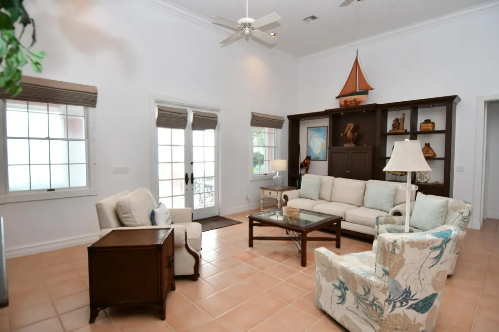 Sunrise Windward Beach Beach Home Abaco BS