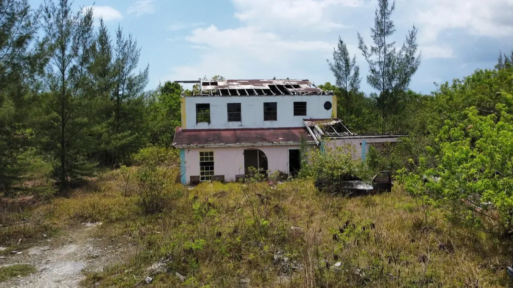 Dundas Town Allotments Abaco BS