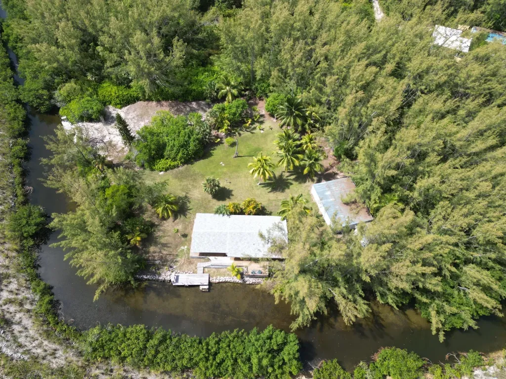 54 Rain Tree Lane Abaco BS