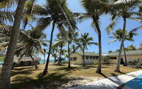 Greenwood Beach Resort, Cat Island Cat Cay BS