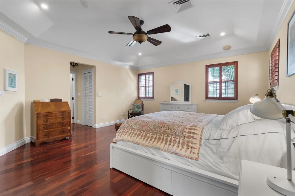 Kingfisher Island Sandypo New Providence Paradise Island BS