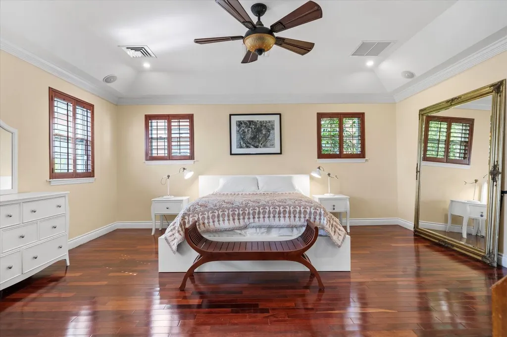 Kingfisher Island Sandypo New Providence Paradise Island BS