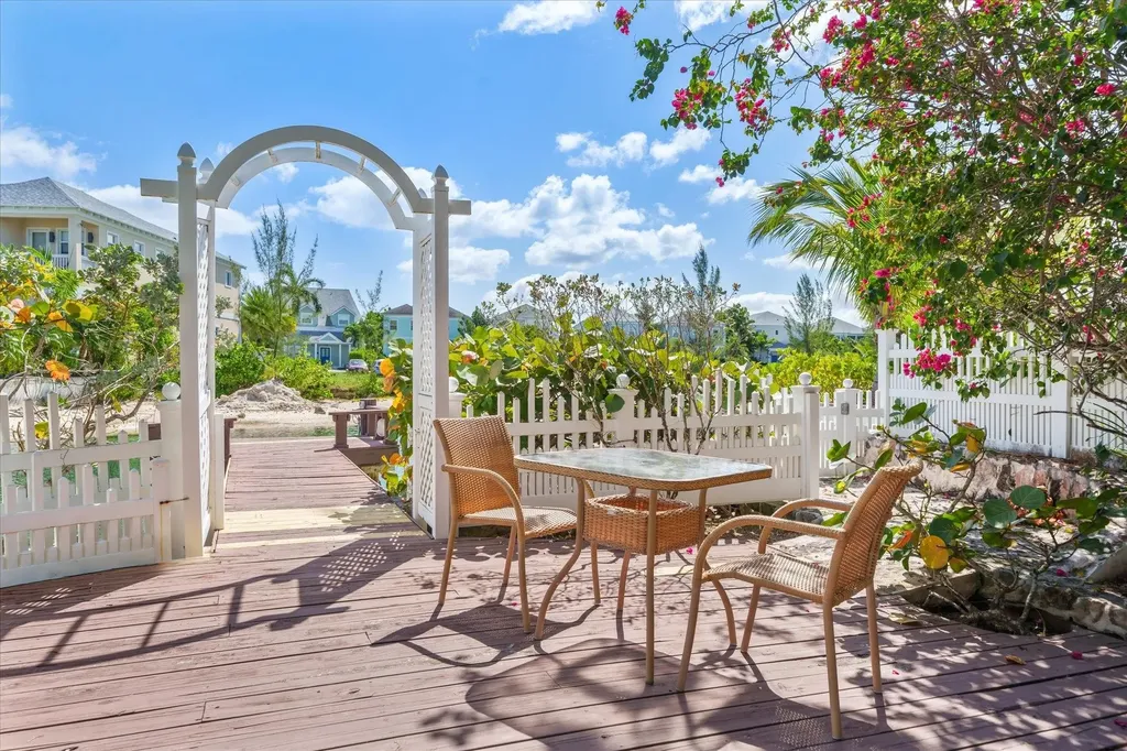 Kingfisher Island Sandypo New Providence Paradise Island BS