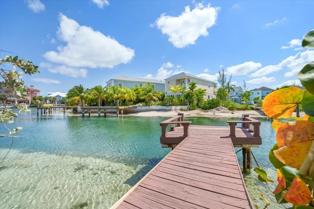 Kingfisher Island Sandypo New Providence Paradise Island BS