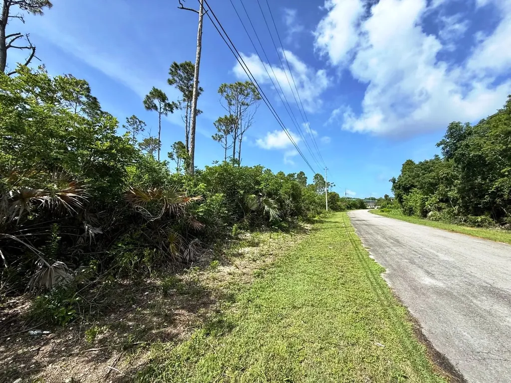 Bahamia North, Lot 1 Grand Bahama Freeport BS