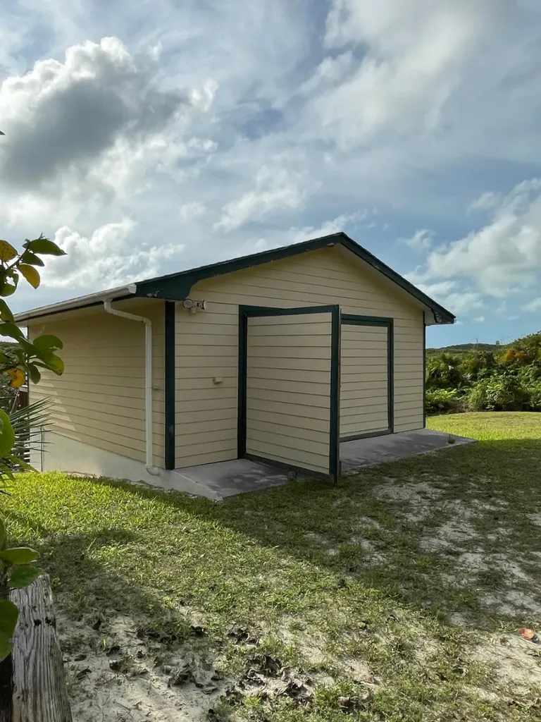 Oceanview Home W/garage Long Island BS