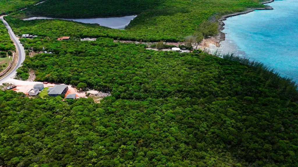 Lot 6 Governors Harbour Eleuthera BS