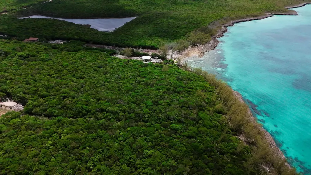 Lot 6 Governors Harbour Eleuthera BS