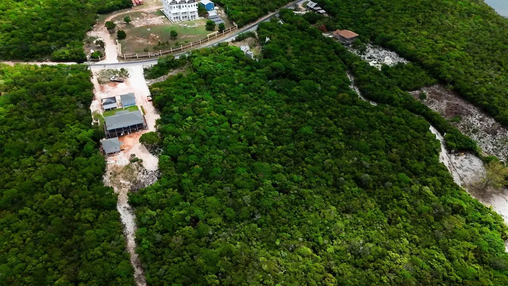 Lot 6 Governors Harbour Eleuthera BS
