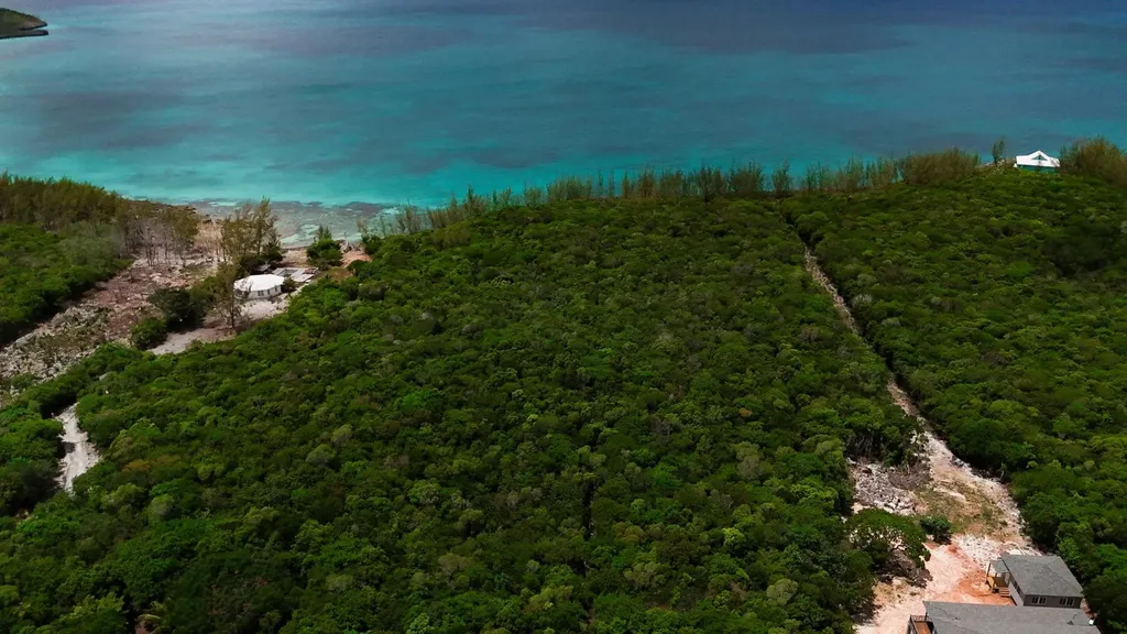 Lot 6 Governors Harbour Eleuthera BS