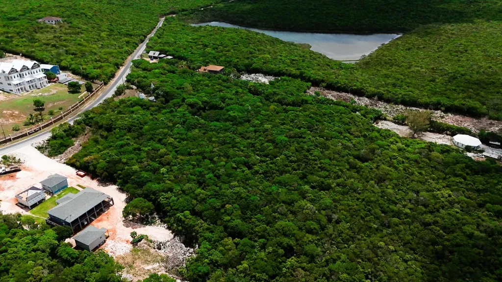 Lot 6 Governors Harbour Eleuthera BS