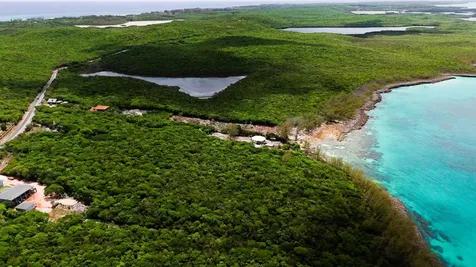 Lot 6 Governors Harbour Eleuthera BS