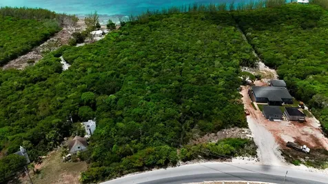 Lot 6 Governors Harbour Eleuthera BS