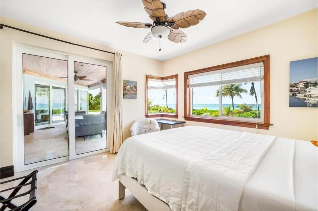 Goldeneye - Port Of Call Grand Bahama Freeport BS