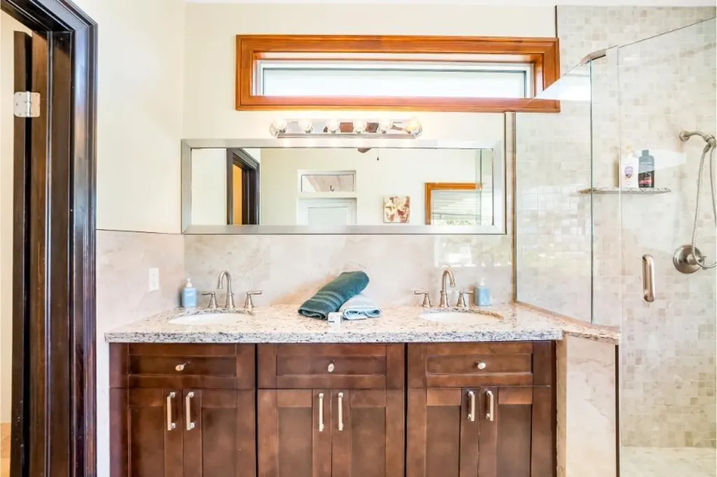 Goldeneye - Port Of Call Grand Bahama Freeport BS