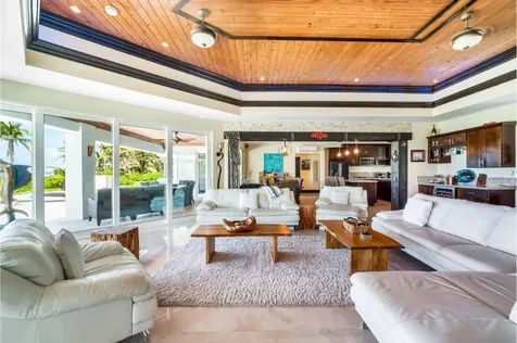 Goldeneye - Port Of Call Grand Bahama Freeport BS