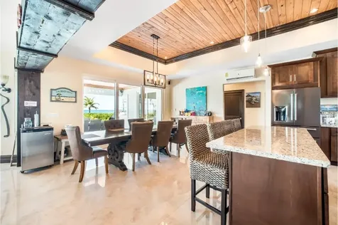 Goldeneye - Port Of Call Grand Bahama Freeport BS