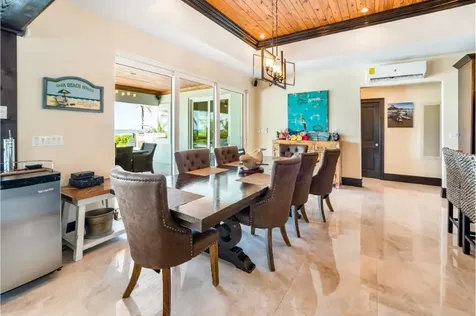 Goldeneye - Port Of Call Grand Bahama Freeport BS