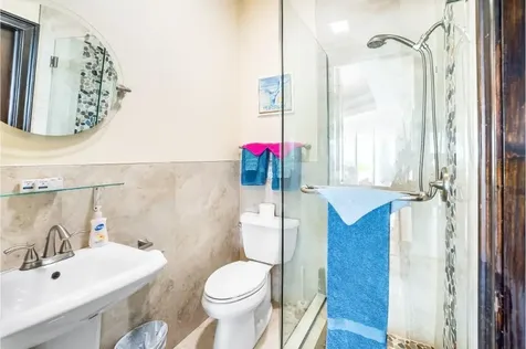 Goldeneye - Port Of Call Grand Bahama Freeport BS