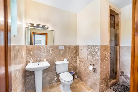 Goldeneye - Port Of Call Grand Bahama Freeport BS