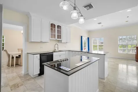 Governors Cay, Sandyport 19 New Providence Paradise Island BS