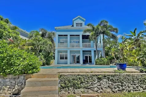 Kingfisher Sandyport New Providence Paradise Island BS